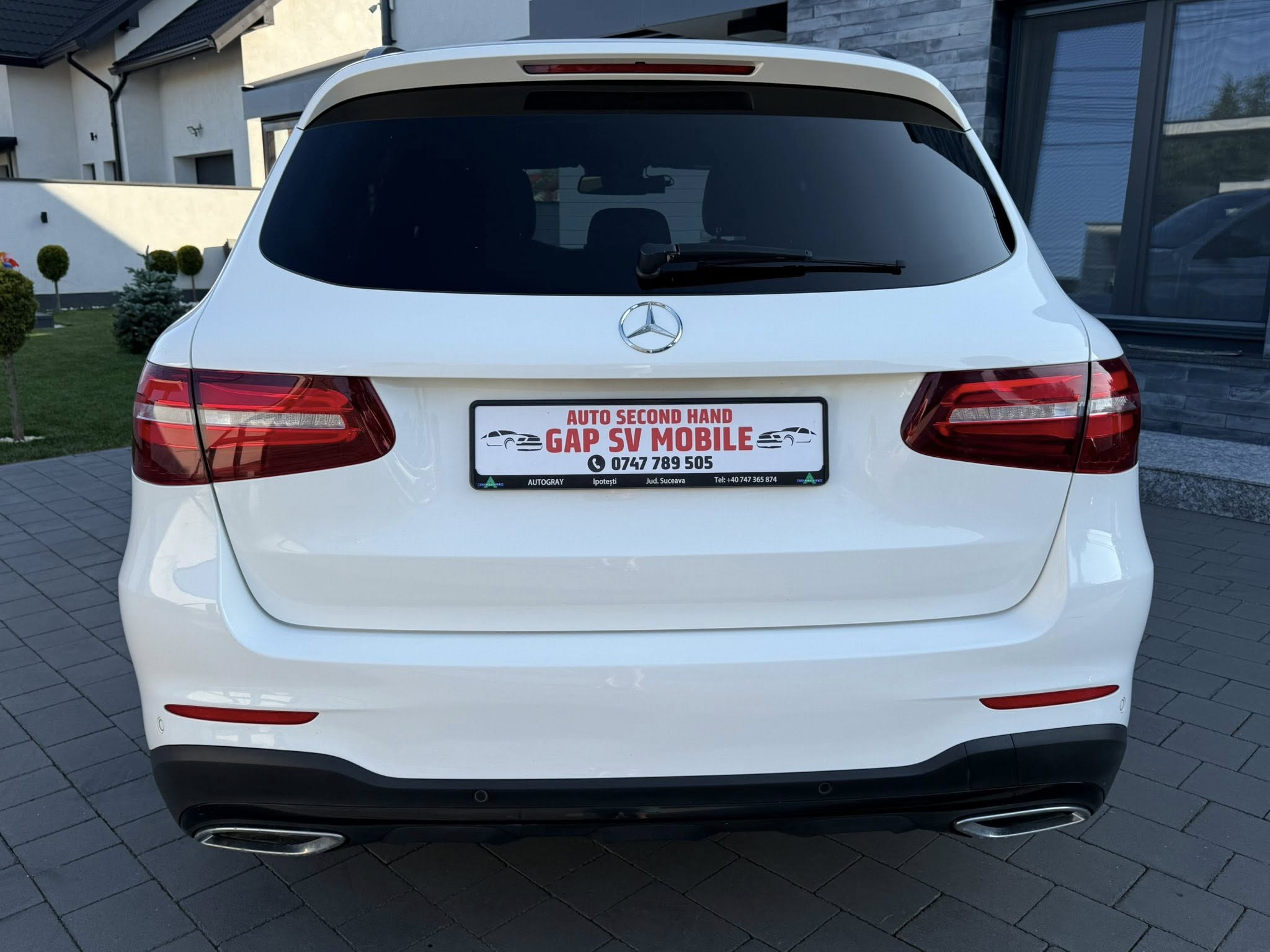 MERCEDES GLC 220d AMG alb