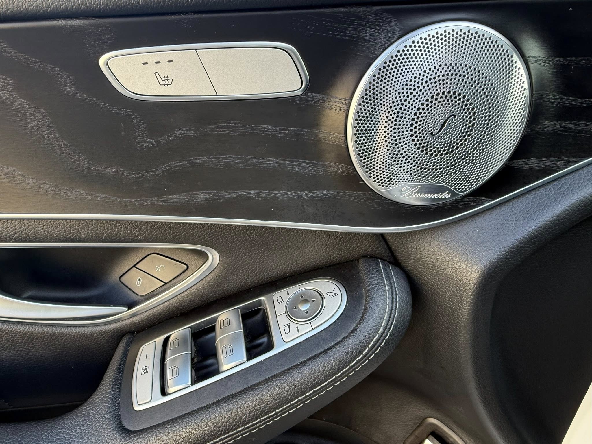 MERCEDES GLC 220d AMG alb