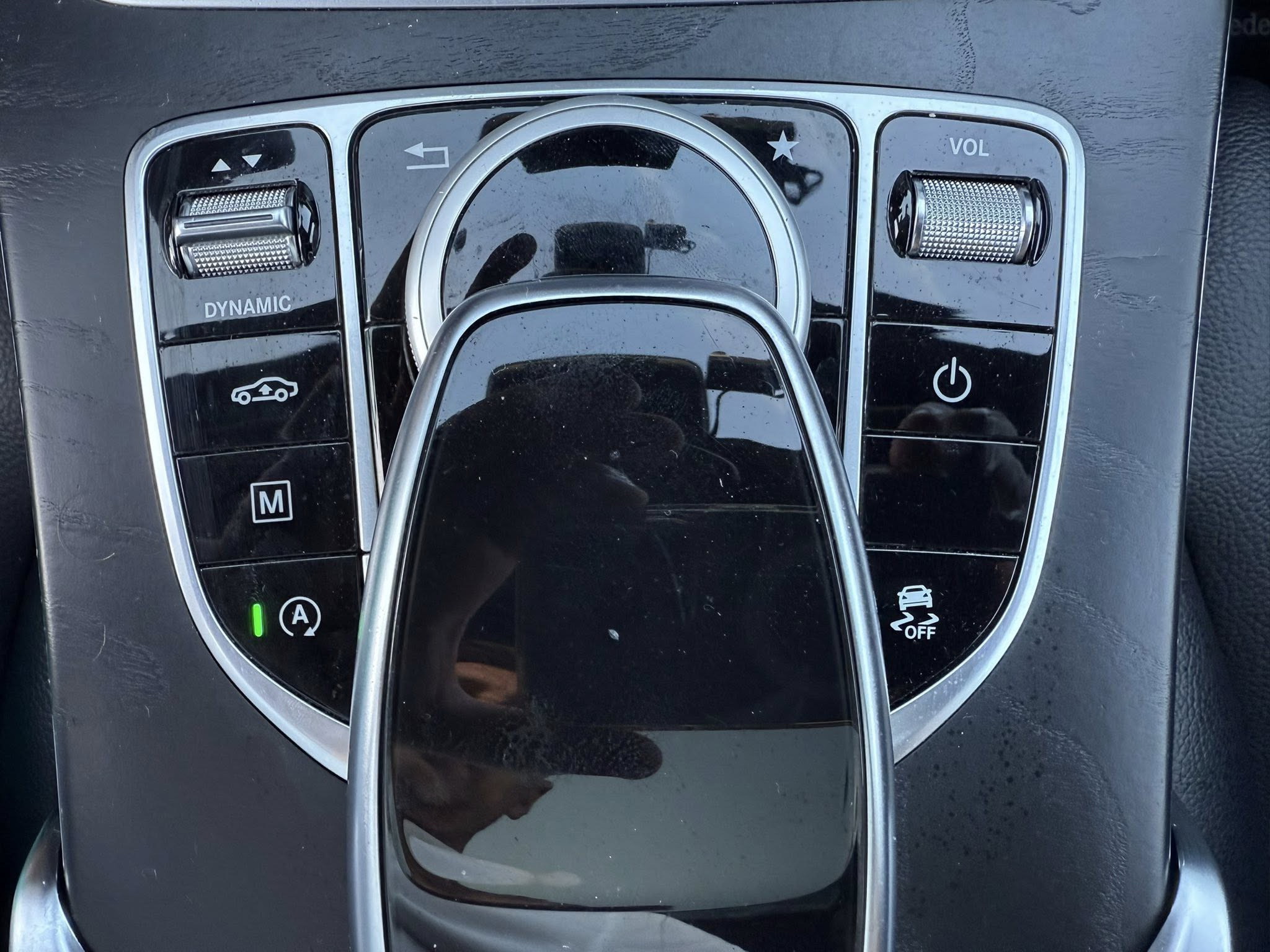 MERCEDES GLC 220d AMG alb