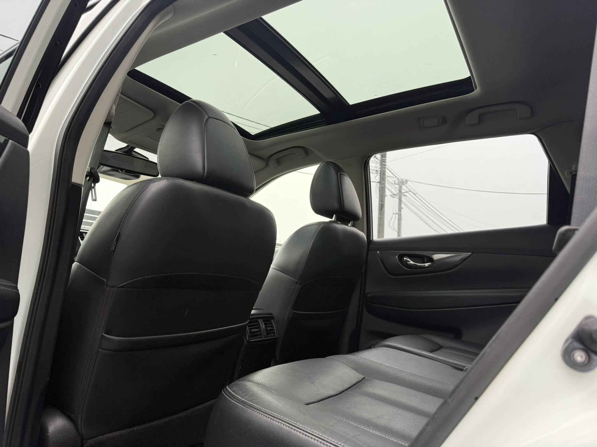 NISSAN X-TRAIL 2015 Tekna alb