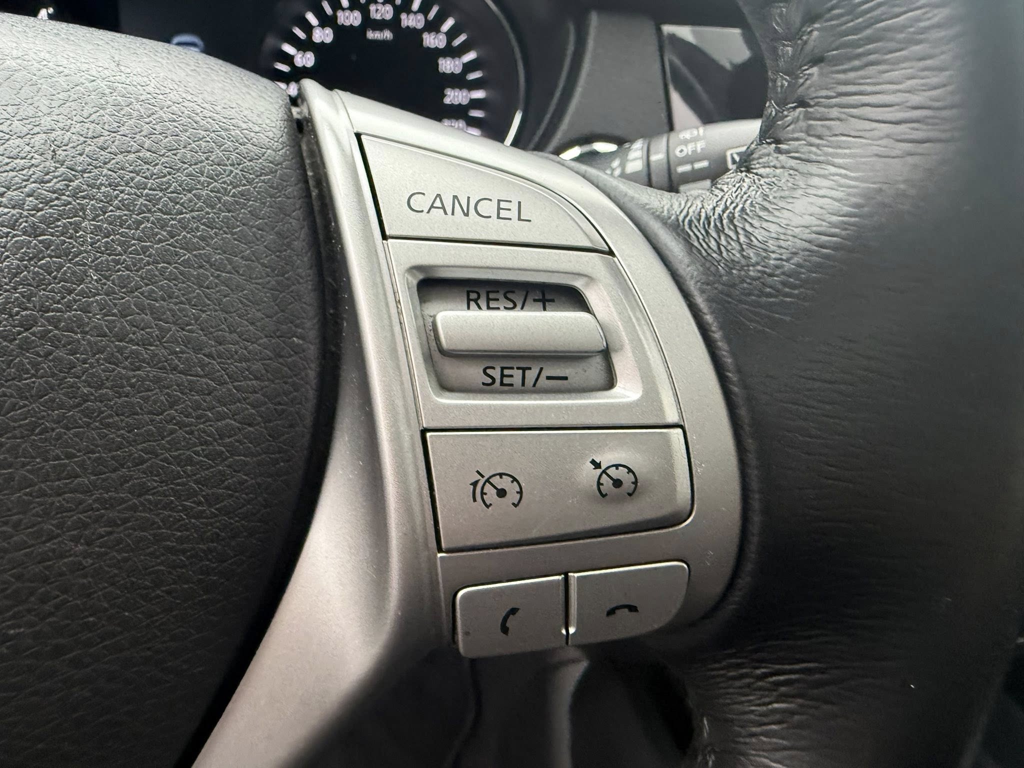 NISSAN X-TRAIL 2015 Tekna alb