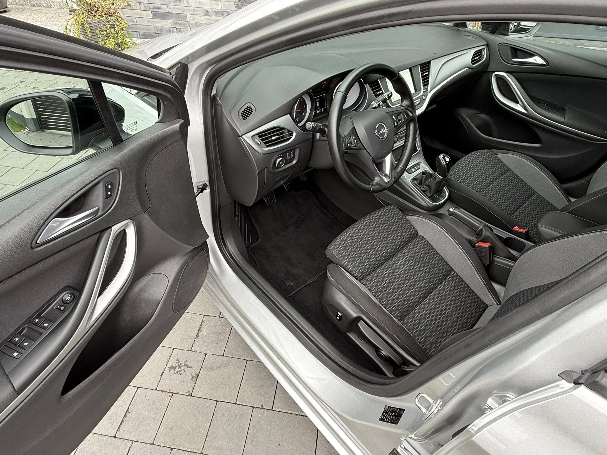 OPEL ASTRA 2021 Style