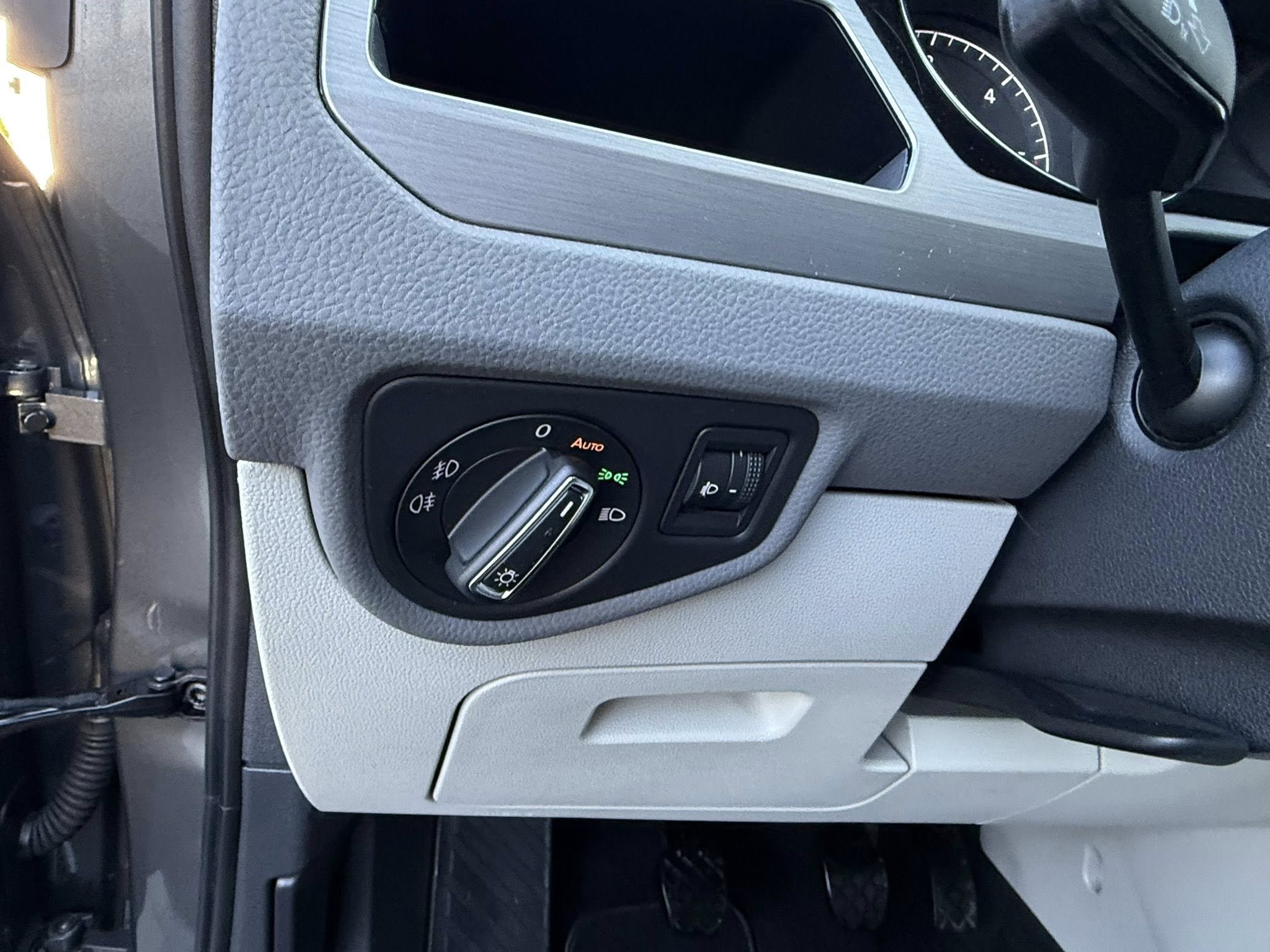 VW TOURAN 2016 Confortline