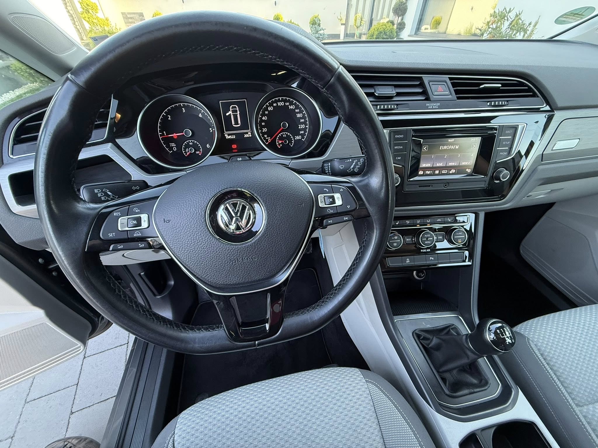 VW TOURAN 2016 Confortline