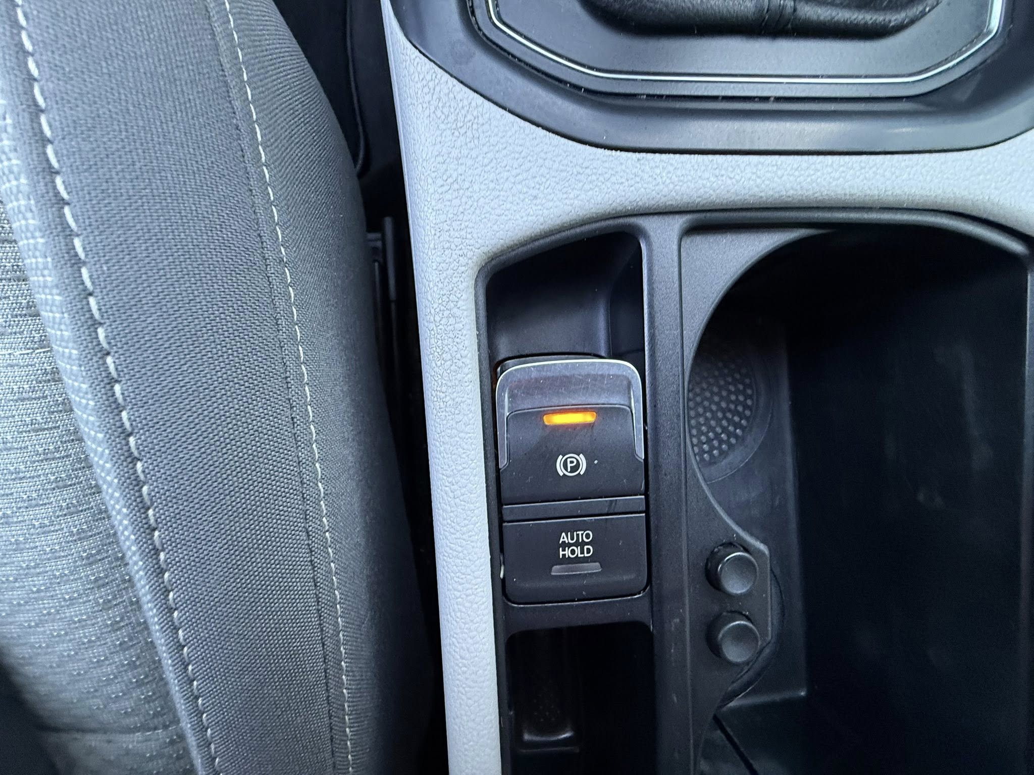 VW TOURAN 2016 Confortline