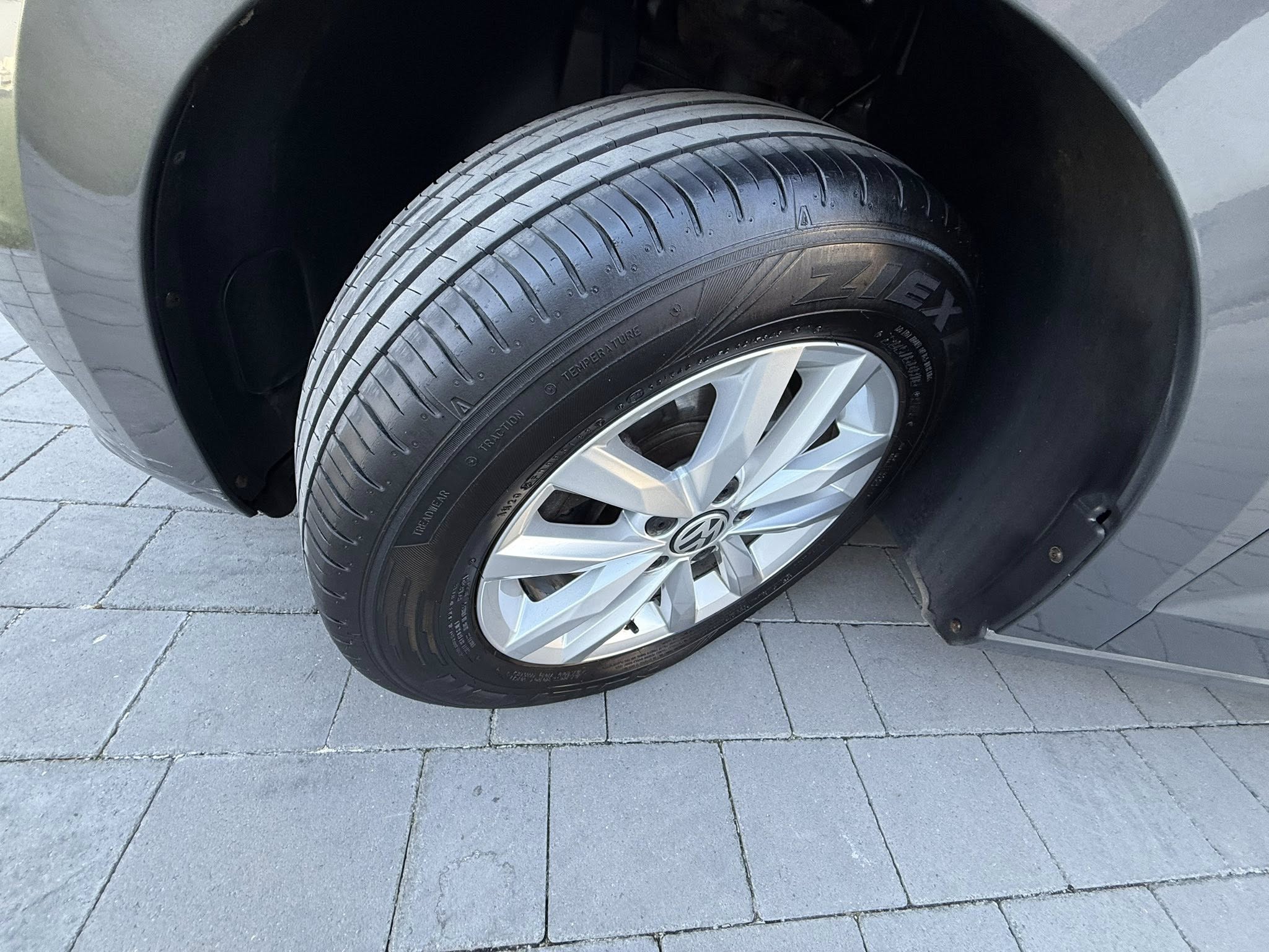 VW TOURAN 2016 Confortline