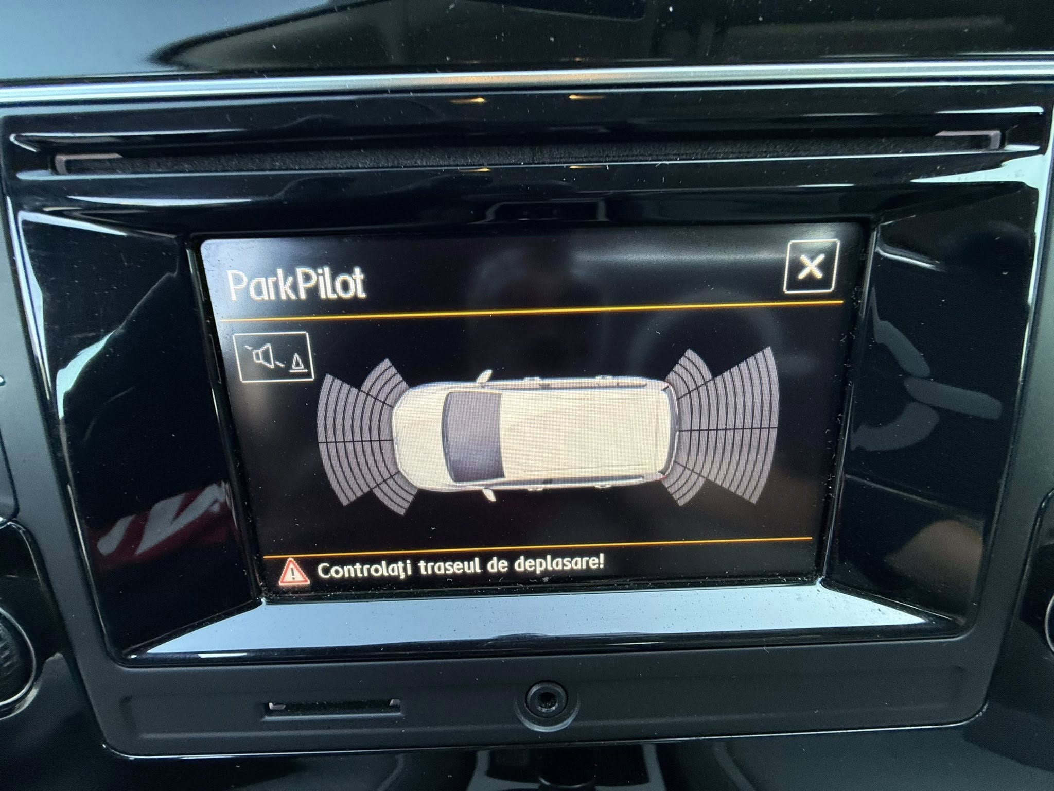 VW TOURAN 2016 Confortline