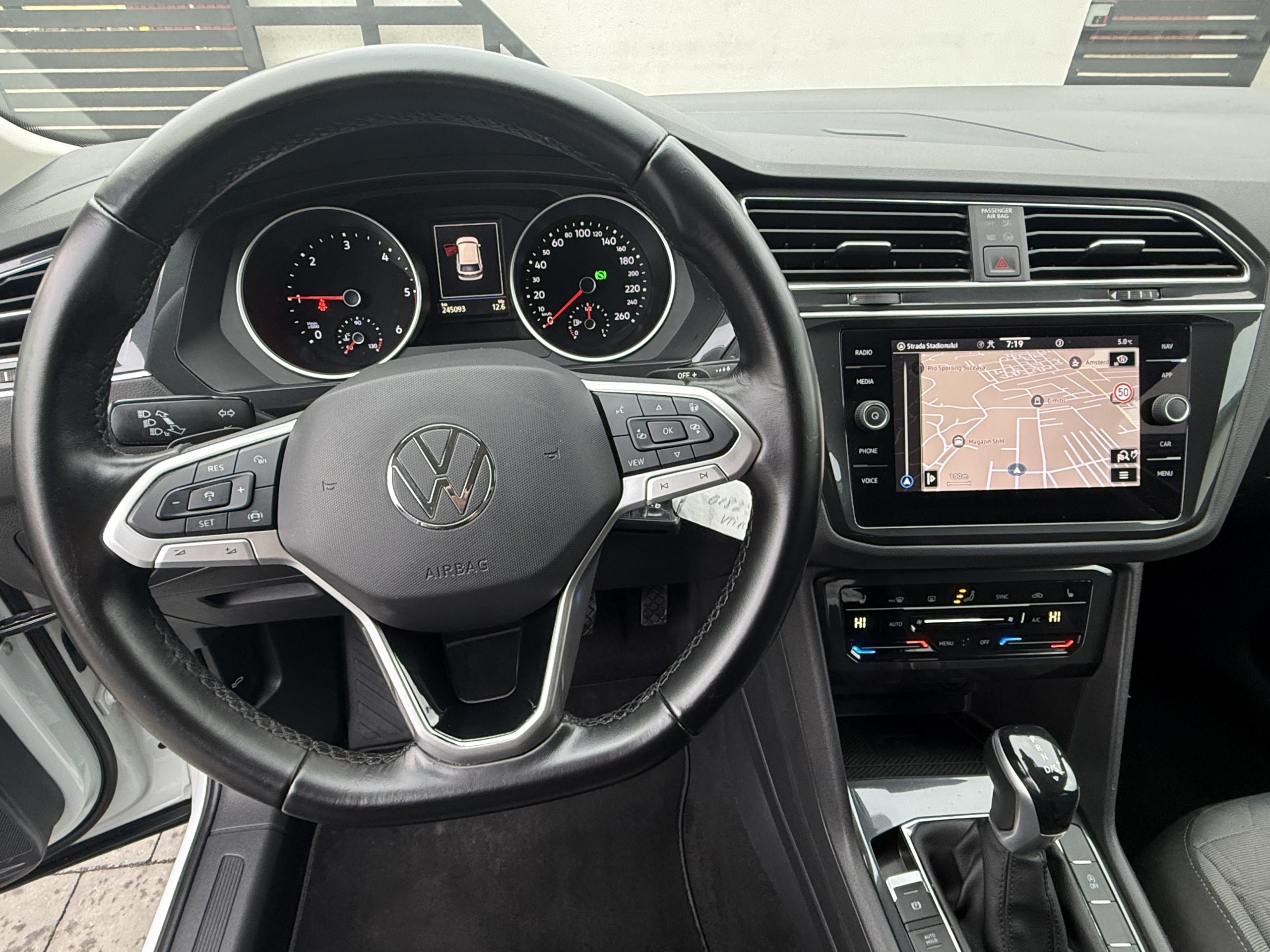 VW TIGUAN 2022/07 LIFE -DSG-