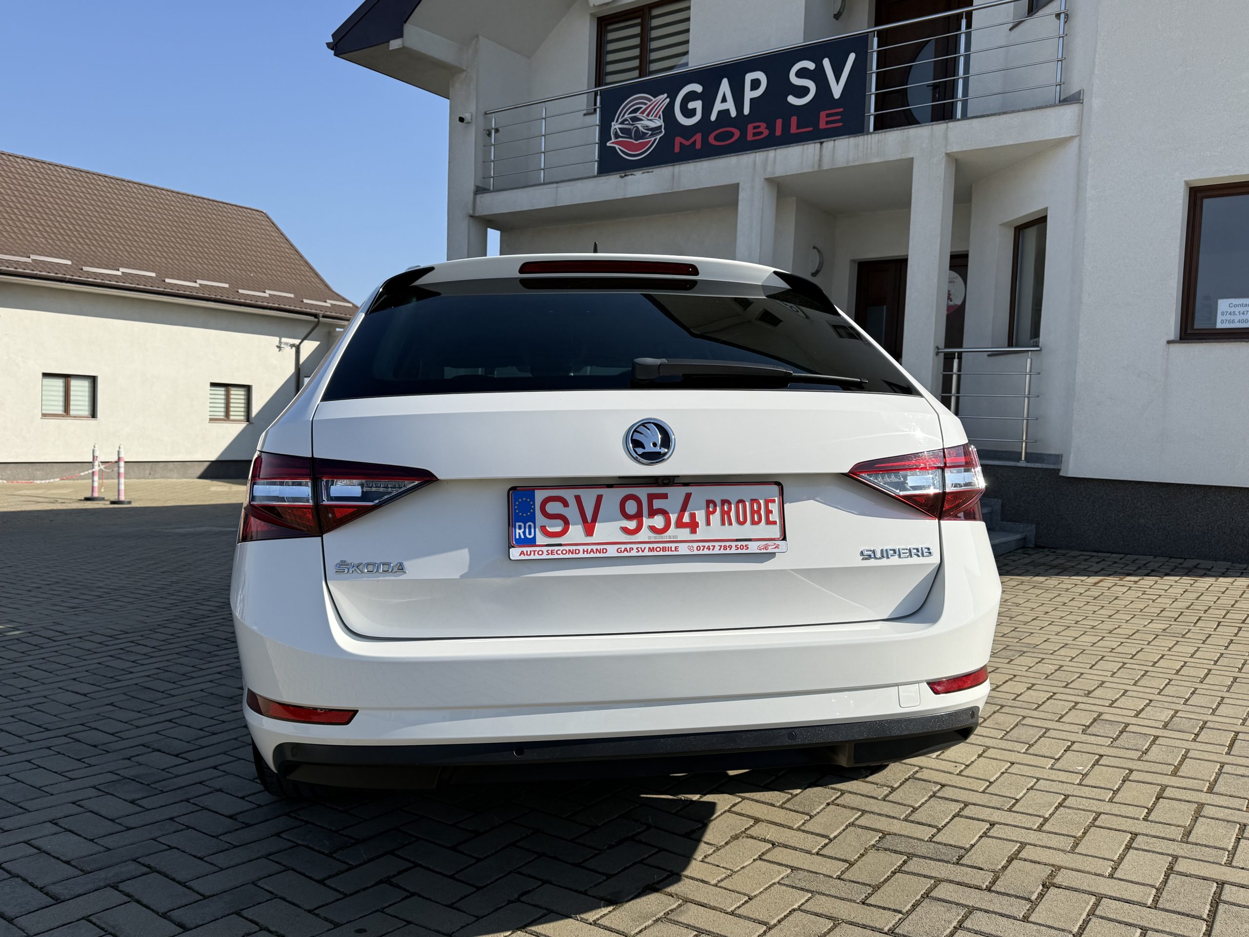 SKODA SUPERB 2017/09 2.0 TDI DSG LUXURY 190KM