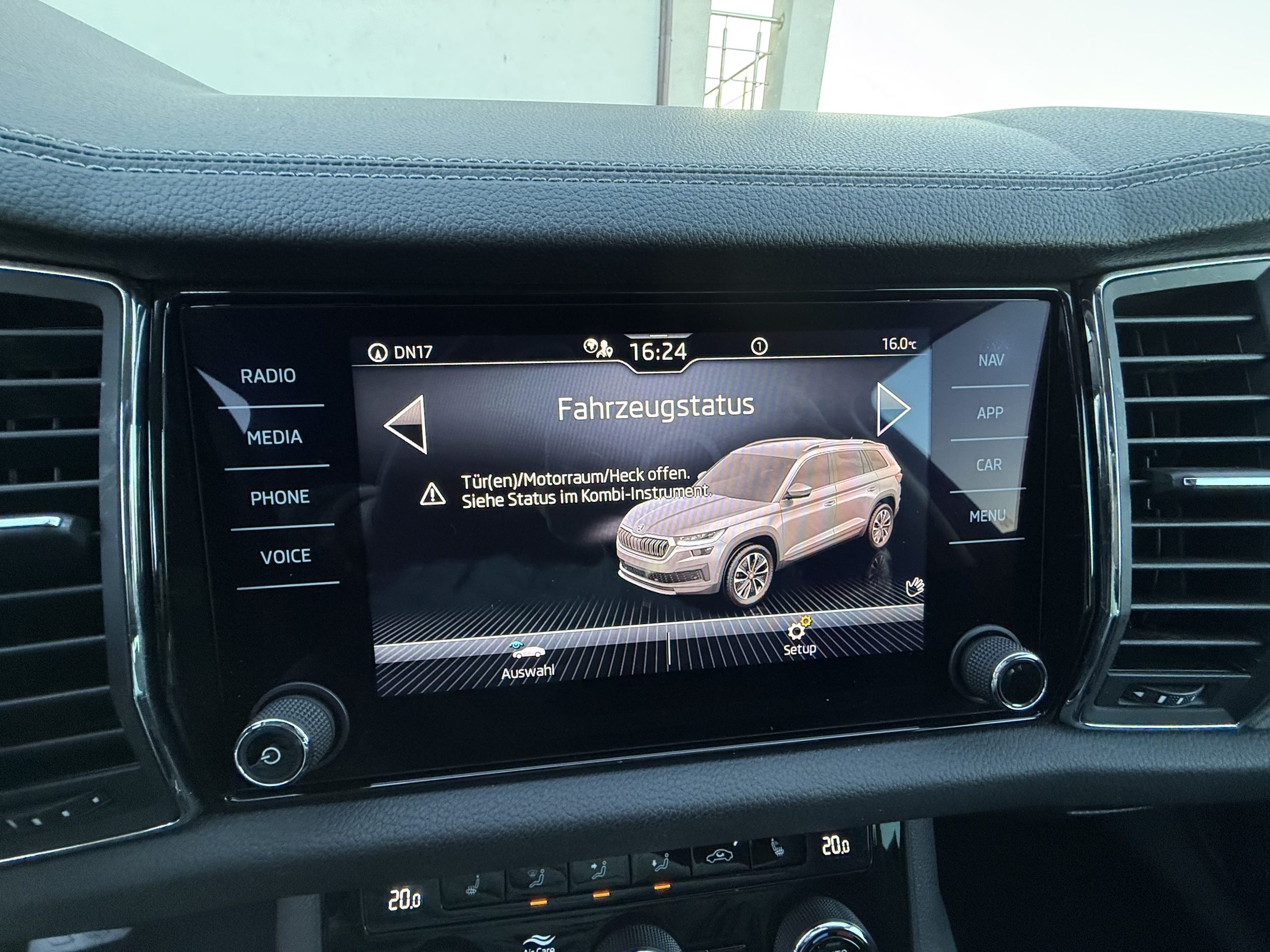 SKODA KODIAQ 2022/05 2.0 TDI DSG Facelift