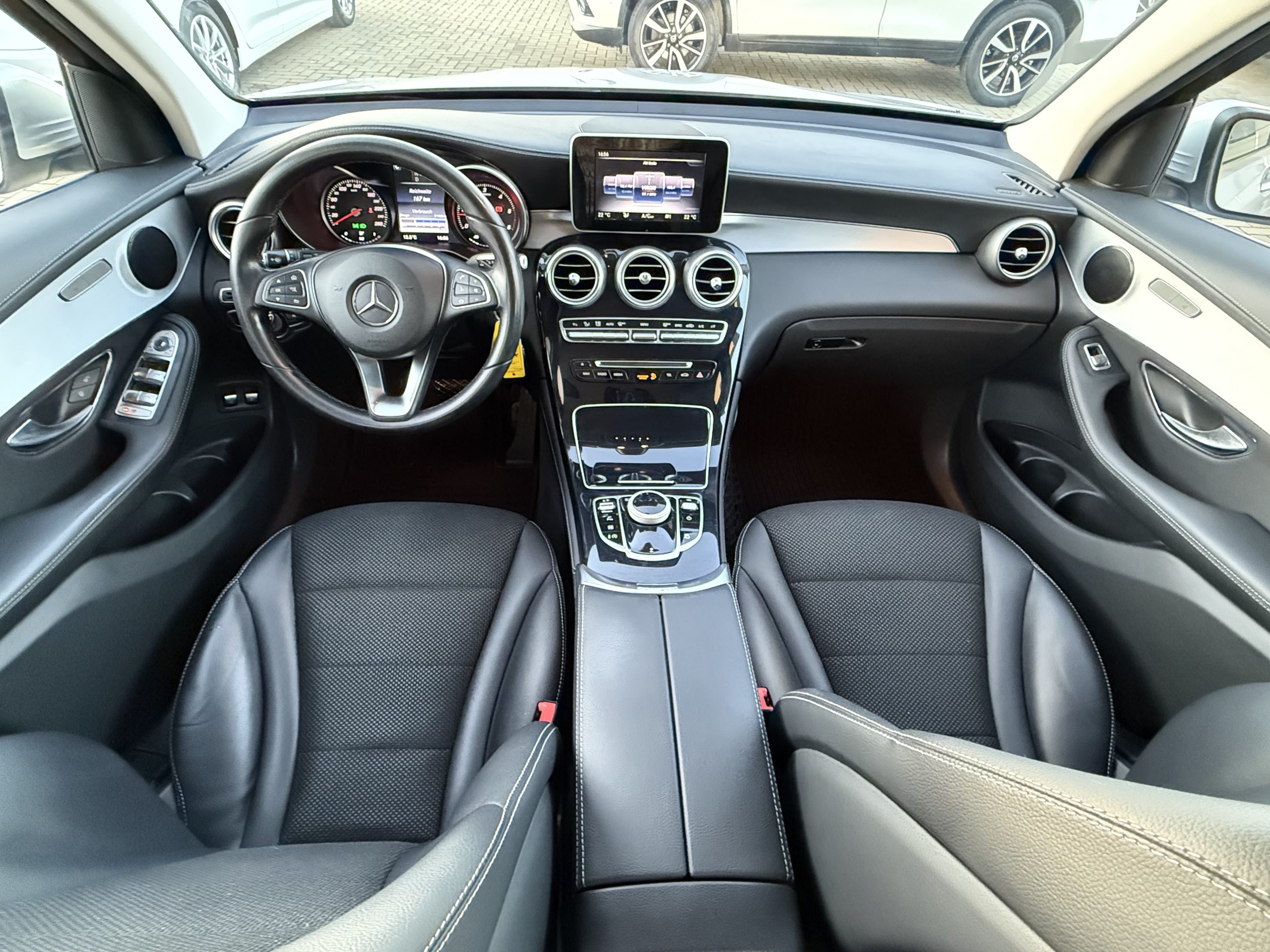 MERCEDES GLC 220D 2016 2.2 D 4Matic Elegance