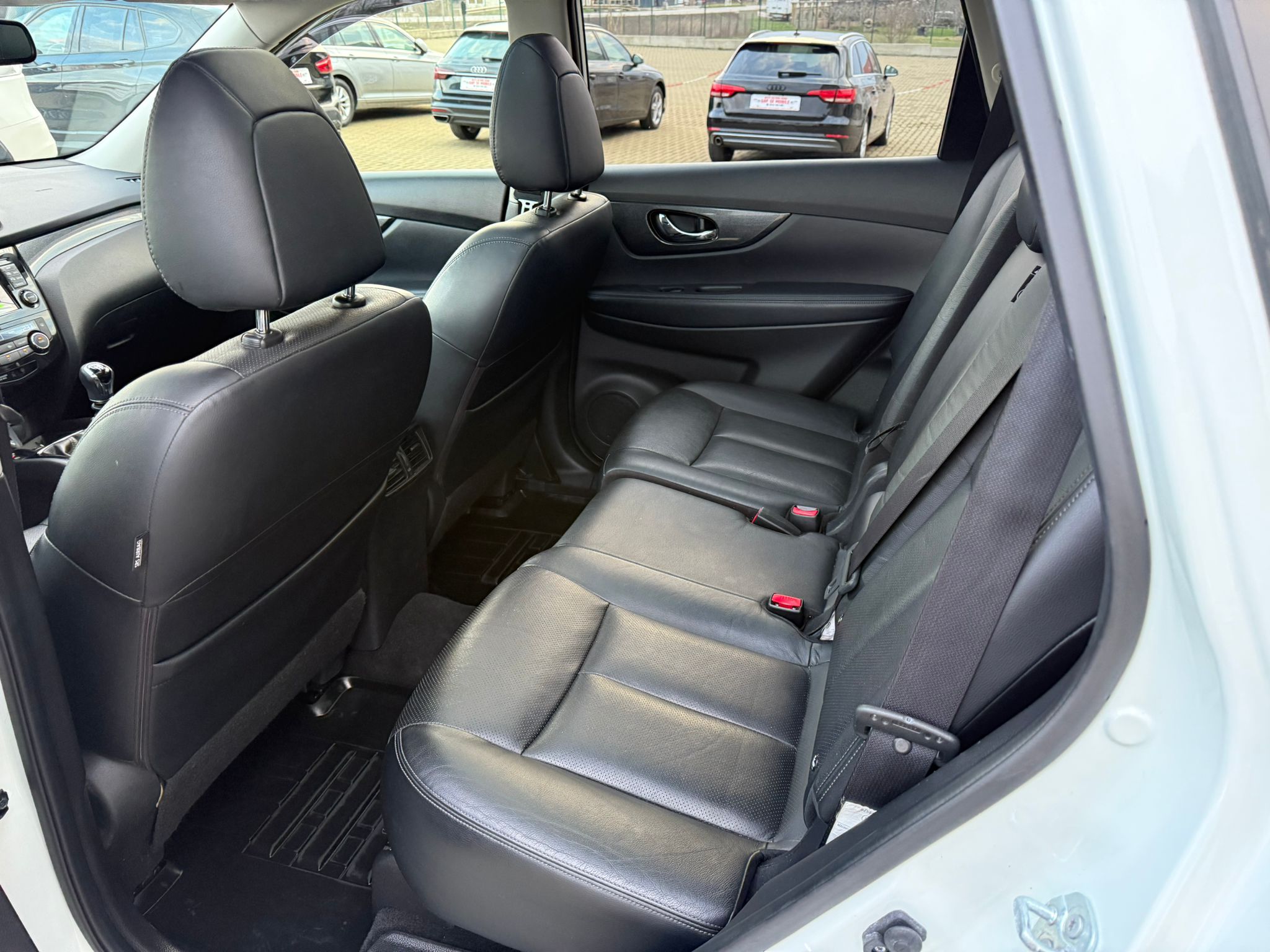 NISSSAN X-trail 2017 1.6dci TEKNA 4X4 7locuri