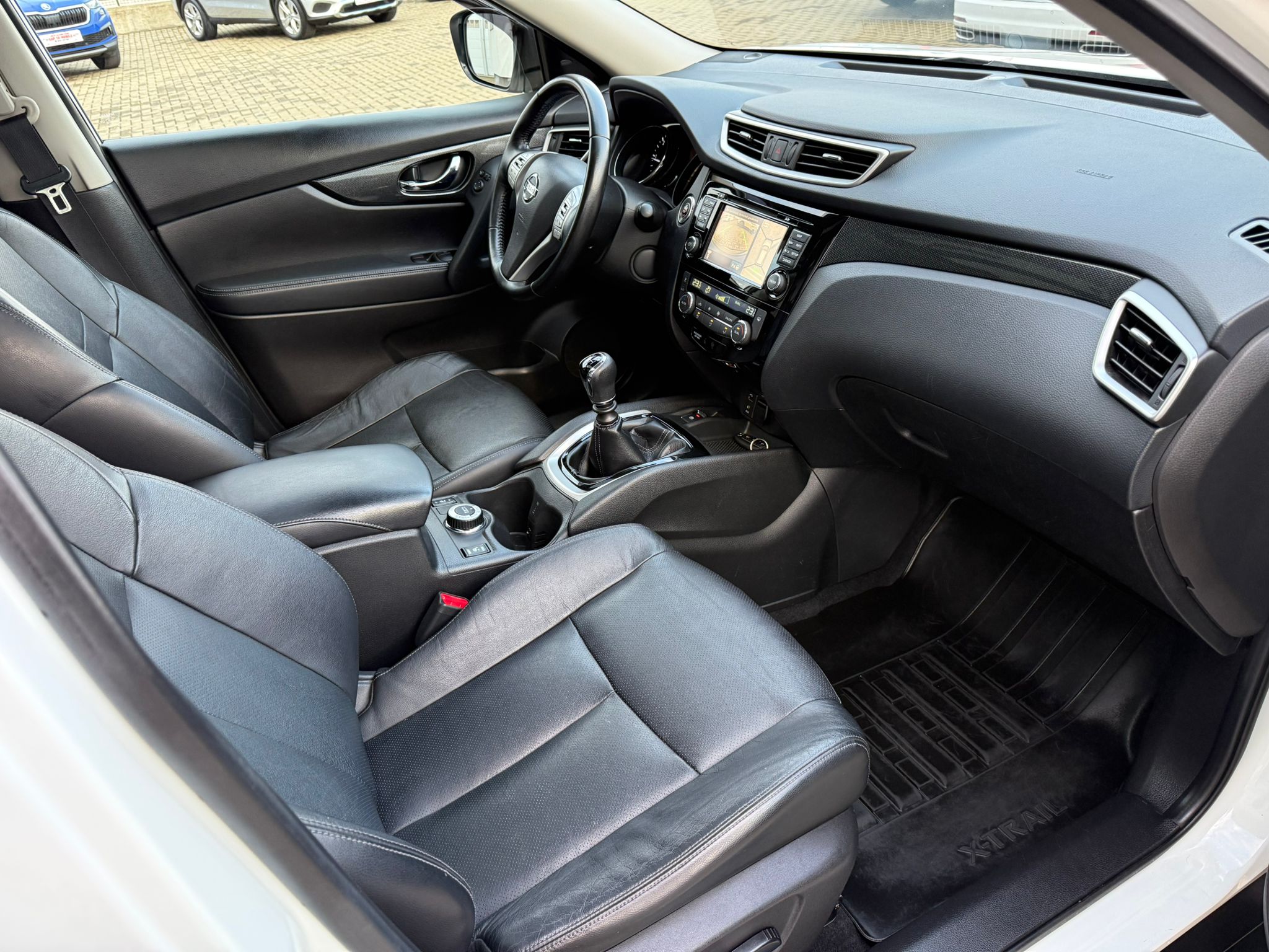 NISSSAN X-trail 2017 1.6dci TEKNA 4X4 7locuri