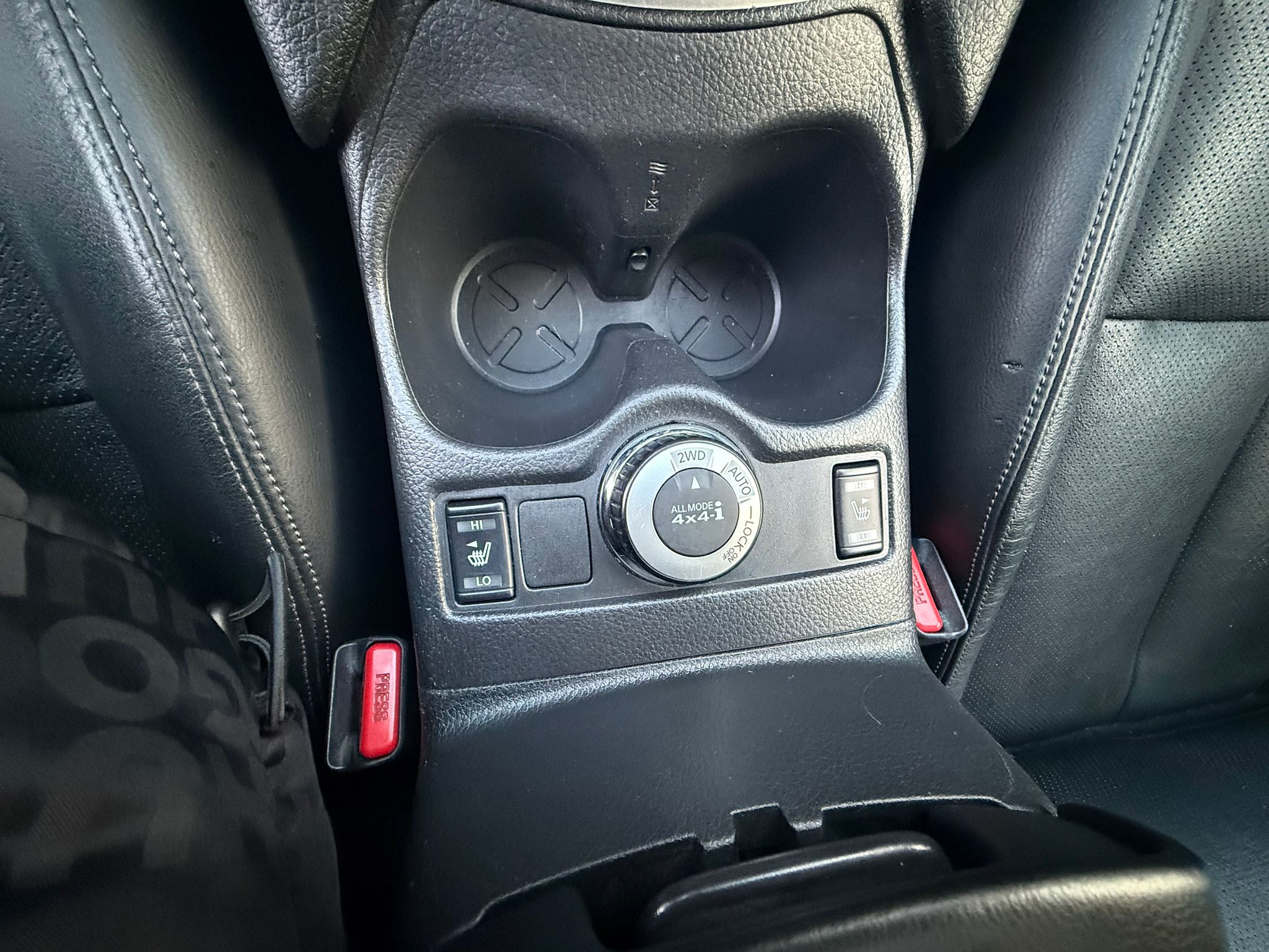 NISSSAN X-trail 2017 1.6dci TEKNA 4X4 7locuri