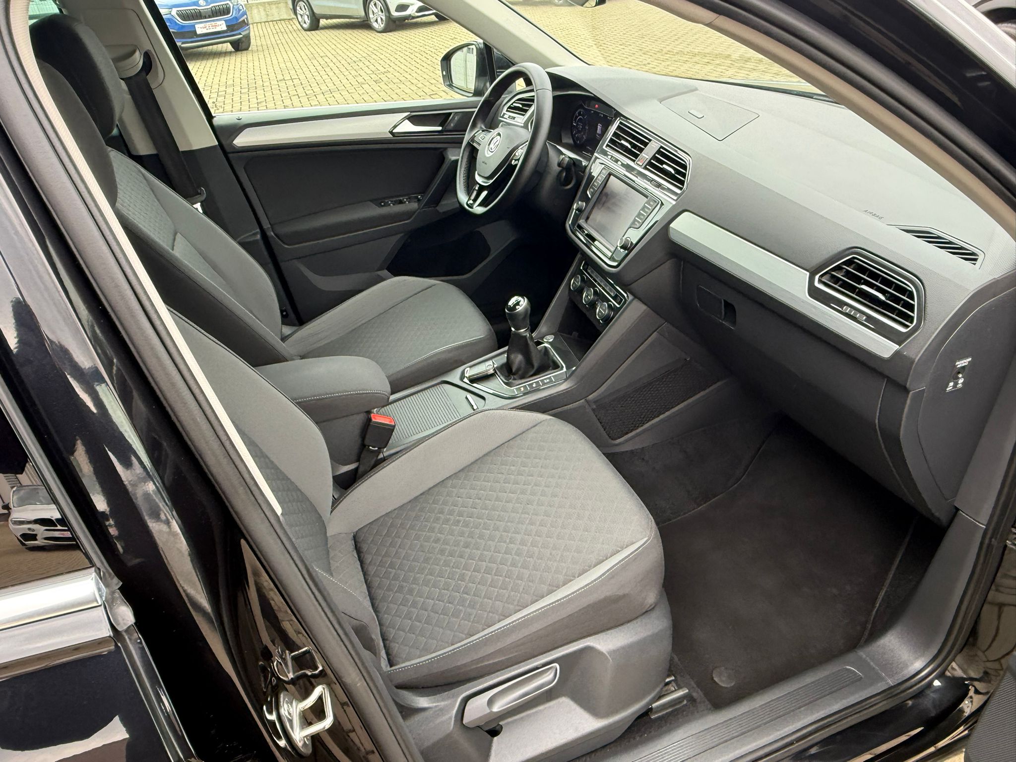 VW TIGUAN 2017 2.0TDI VIRTUAL-LASER 230KM