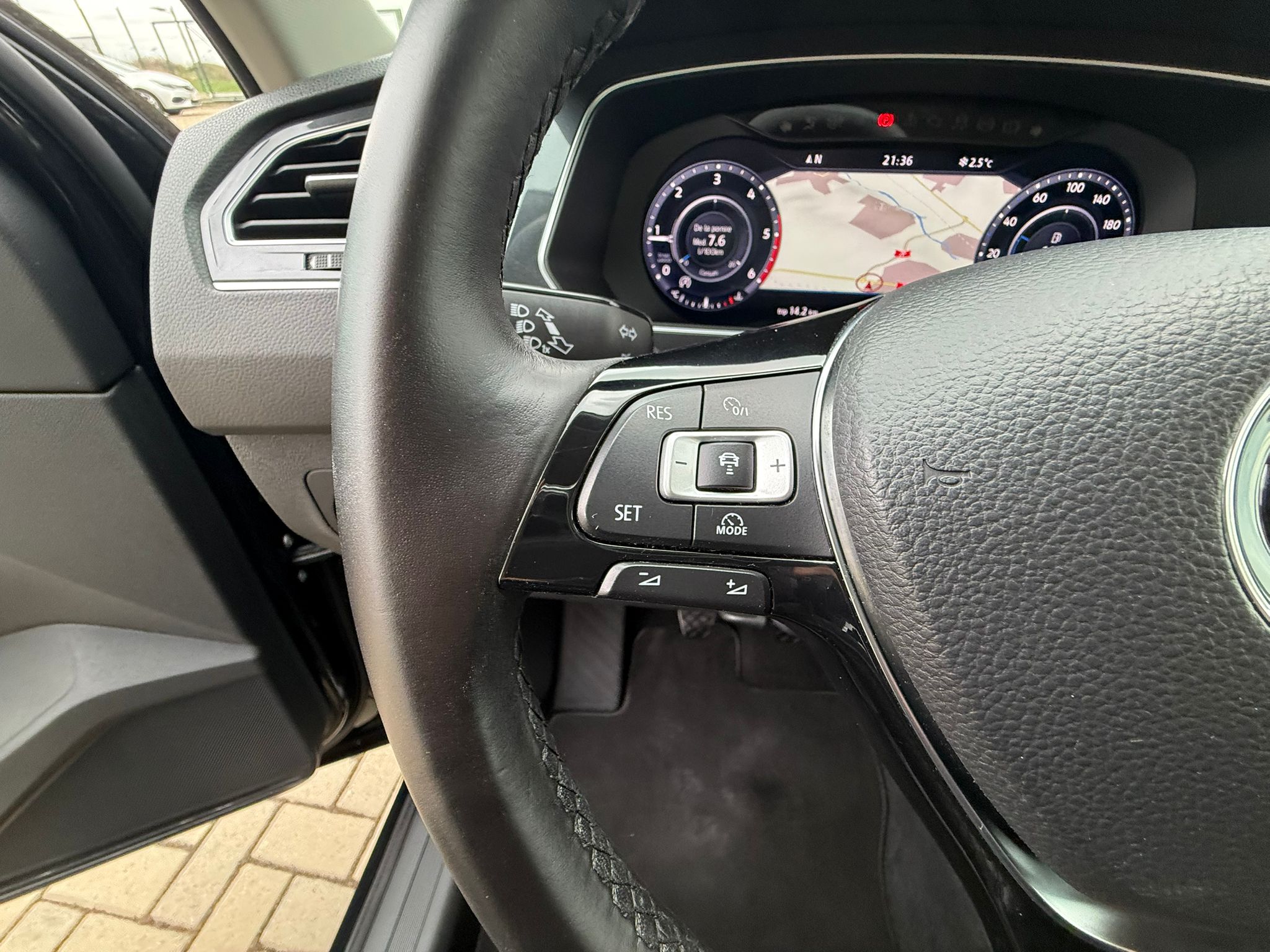 VW TIGUAN 2017 2.0TDI VIRTUAL-LASER 230KM