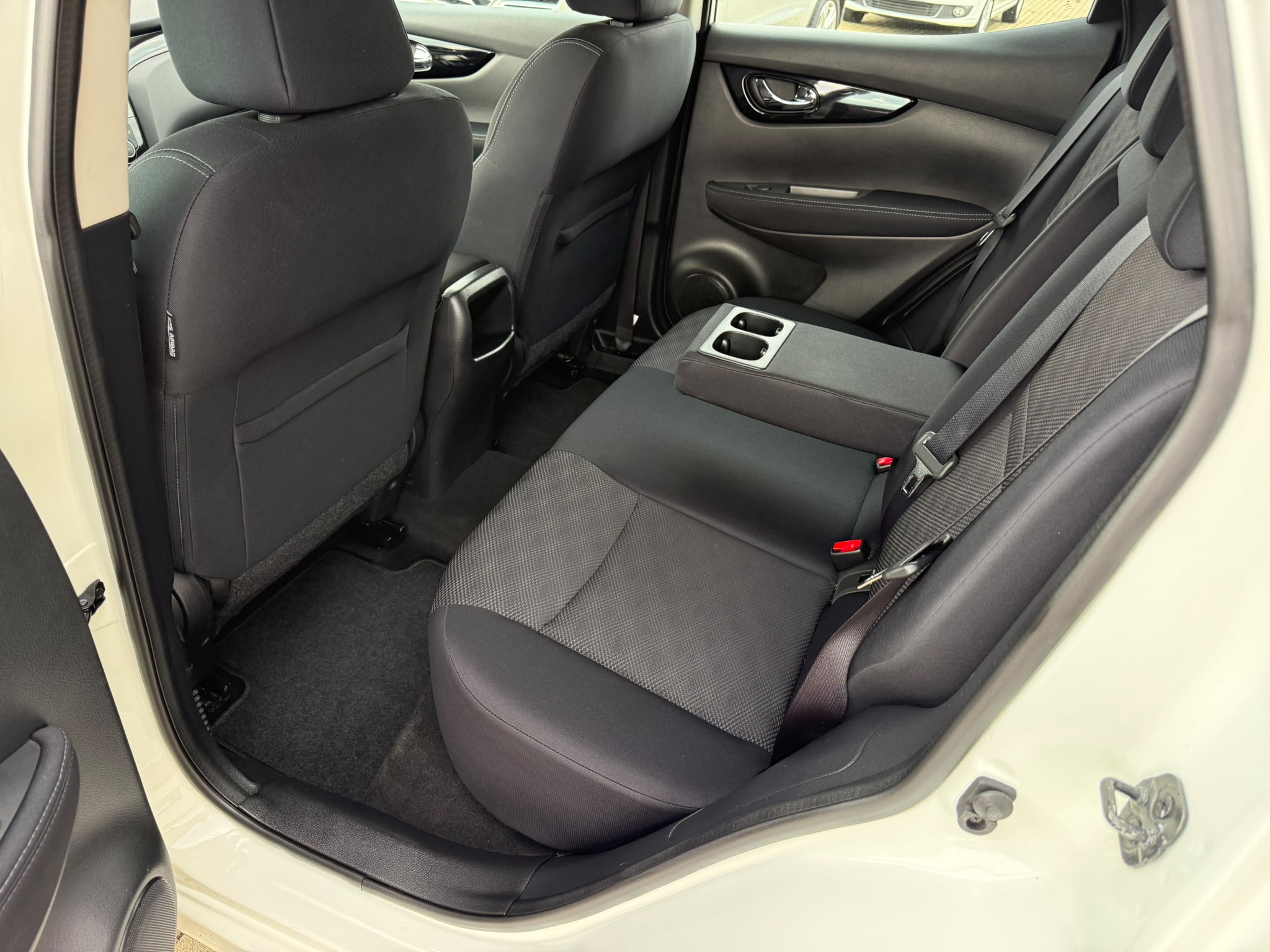 NISSAN QASHQAI 2015 1.6DCI 252KM AKCENTA