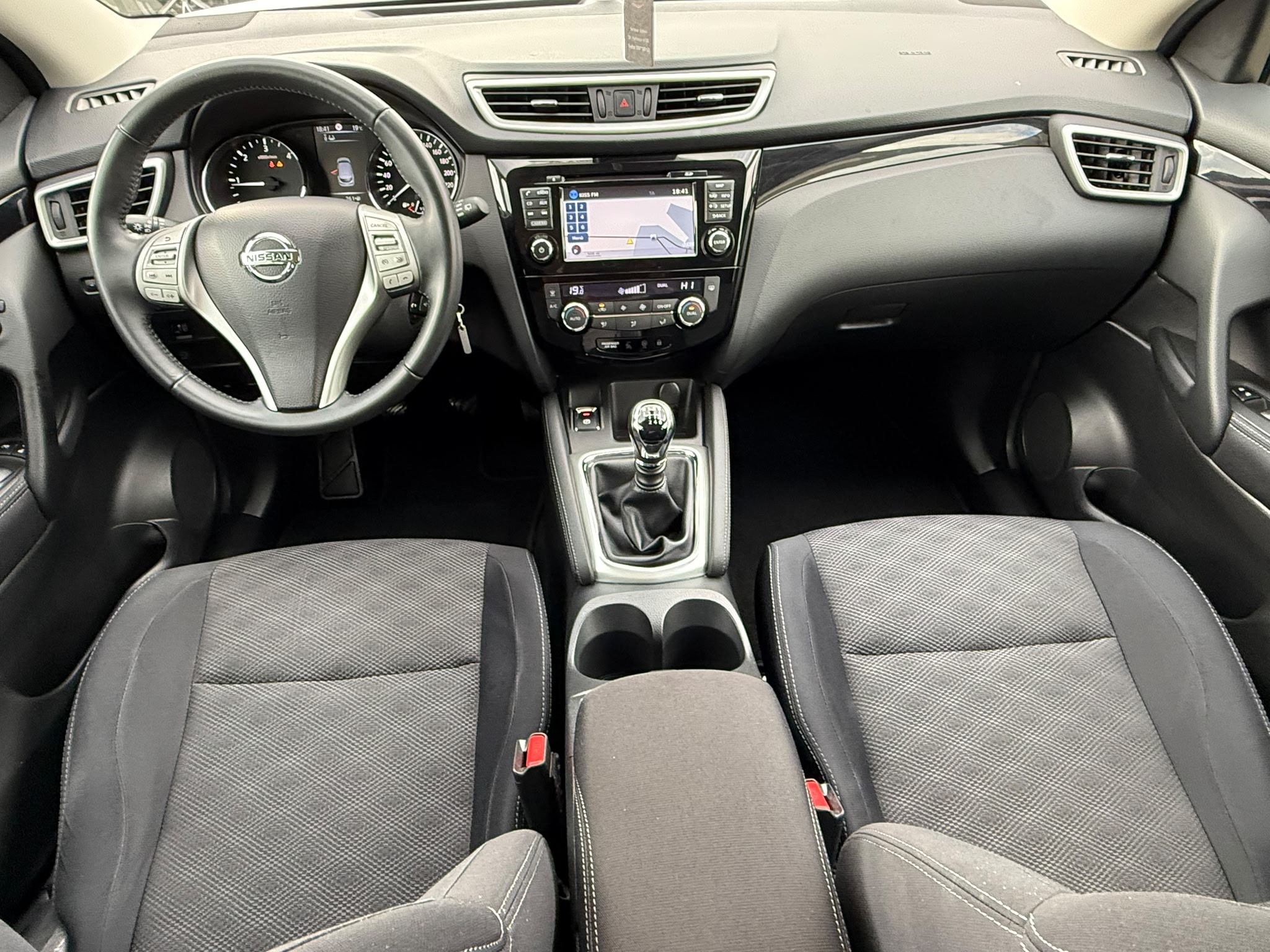 NISSAN QASHQAI 2015 1.6DCI 252KM AKCENTA