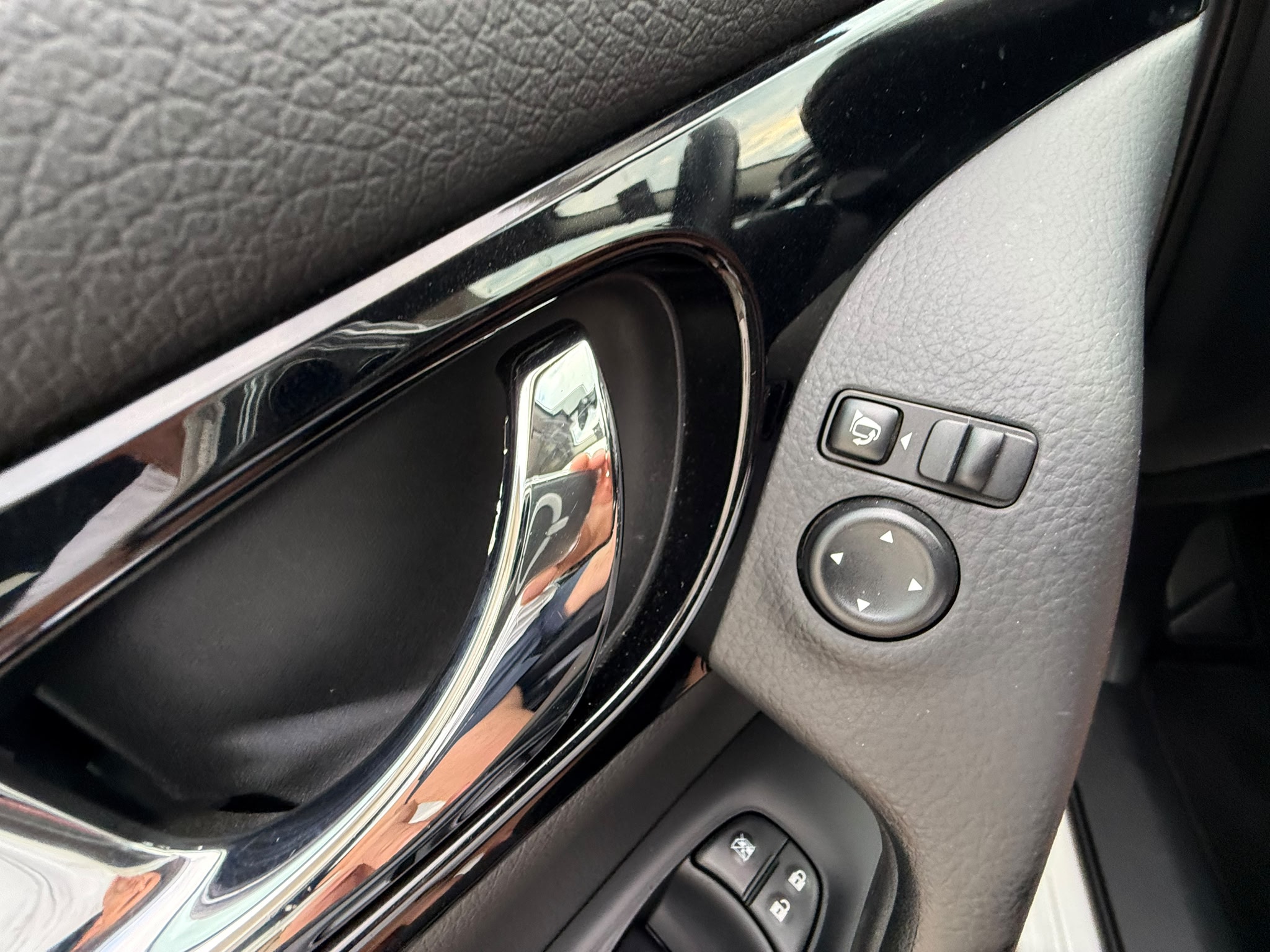 NISSAN QASHQAI 2015 1.6DCI 252KM AKCENTA