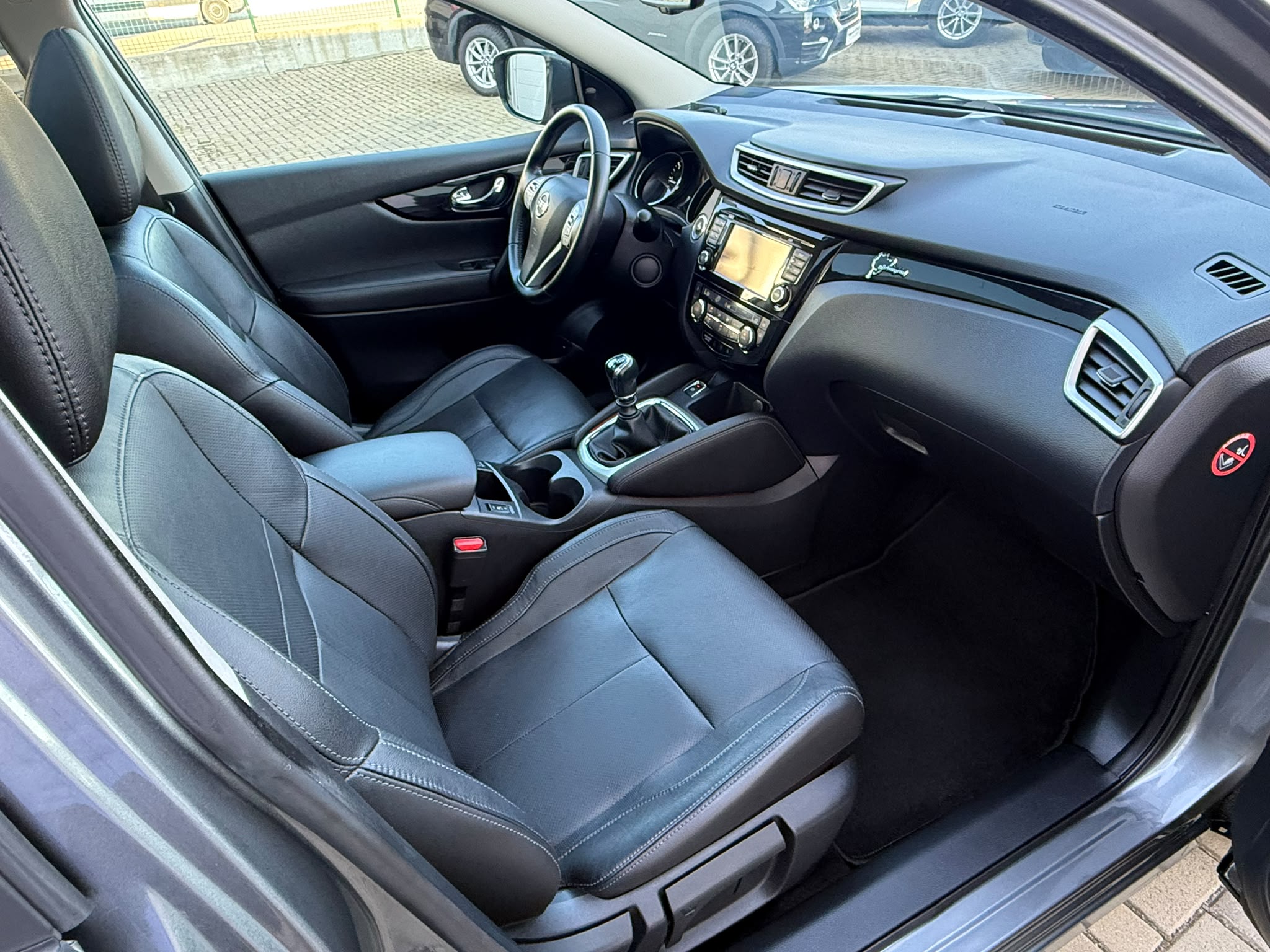 NISSAN QASHQAI 2015.1.6 DCI,4X4,190.000 KM,MODEL TEKNA