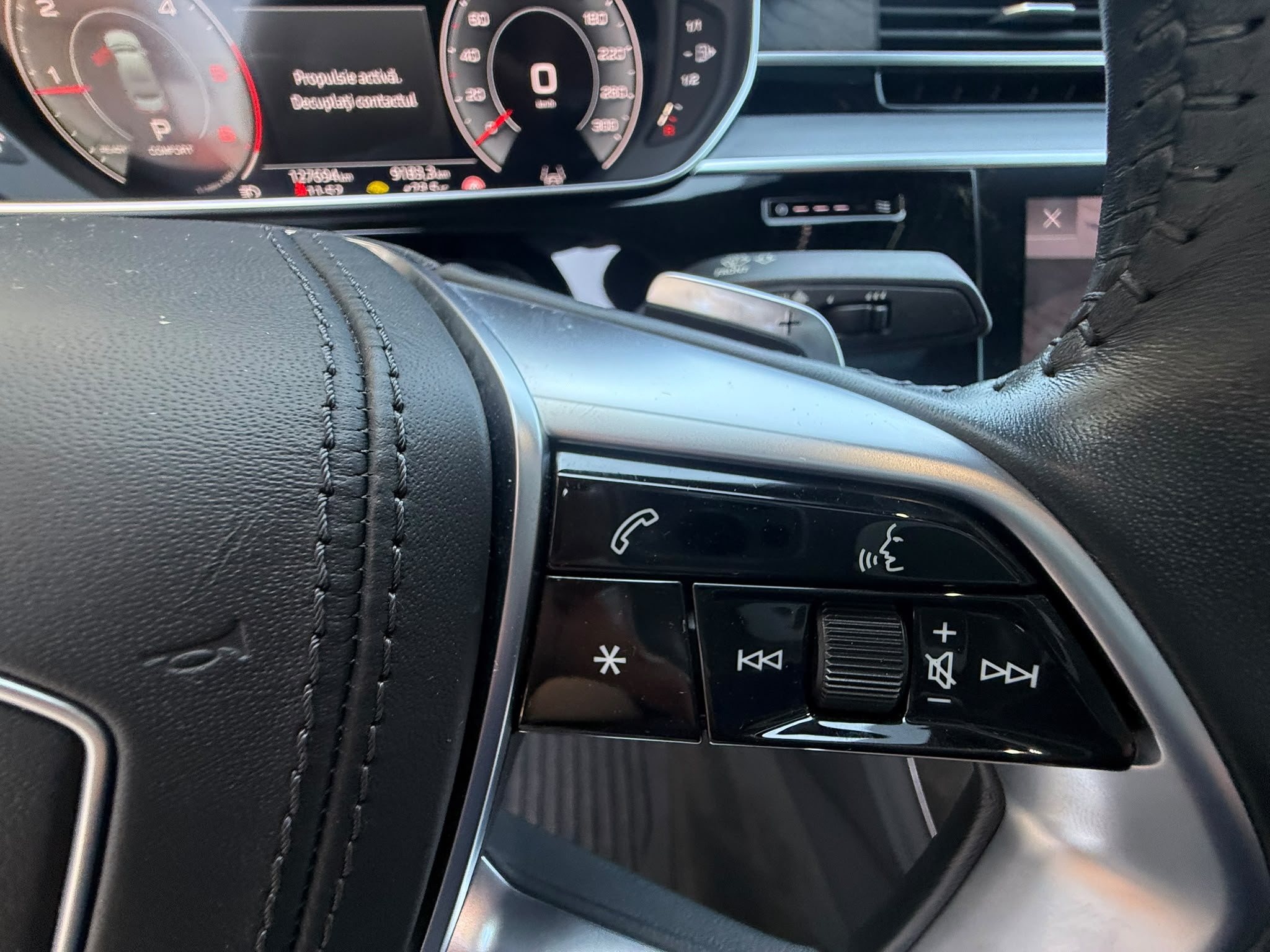 AUDI A8 2021 3.0TDI 127000KM QUATTRO LUXURY