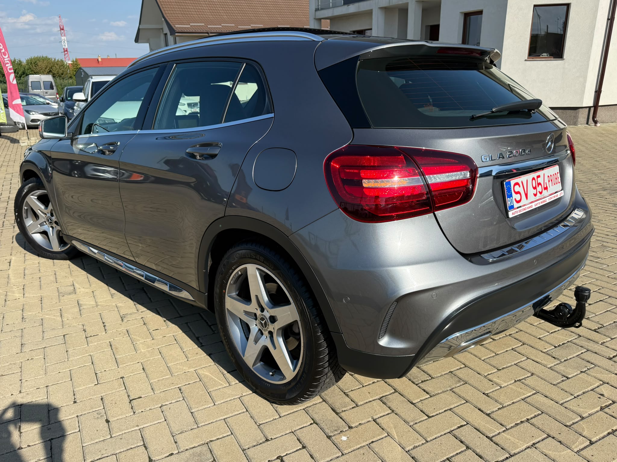 MERCEDES GLA 200D 2019 2.2 D 250KM 2 X AMG