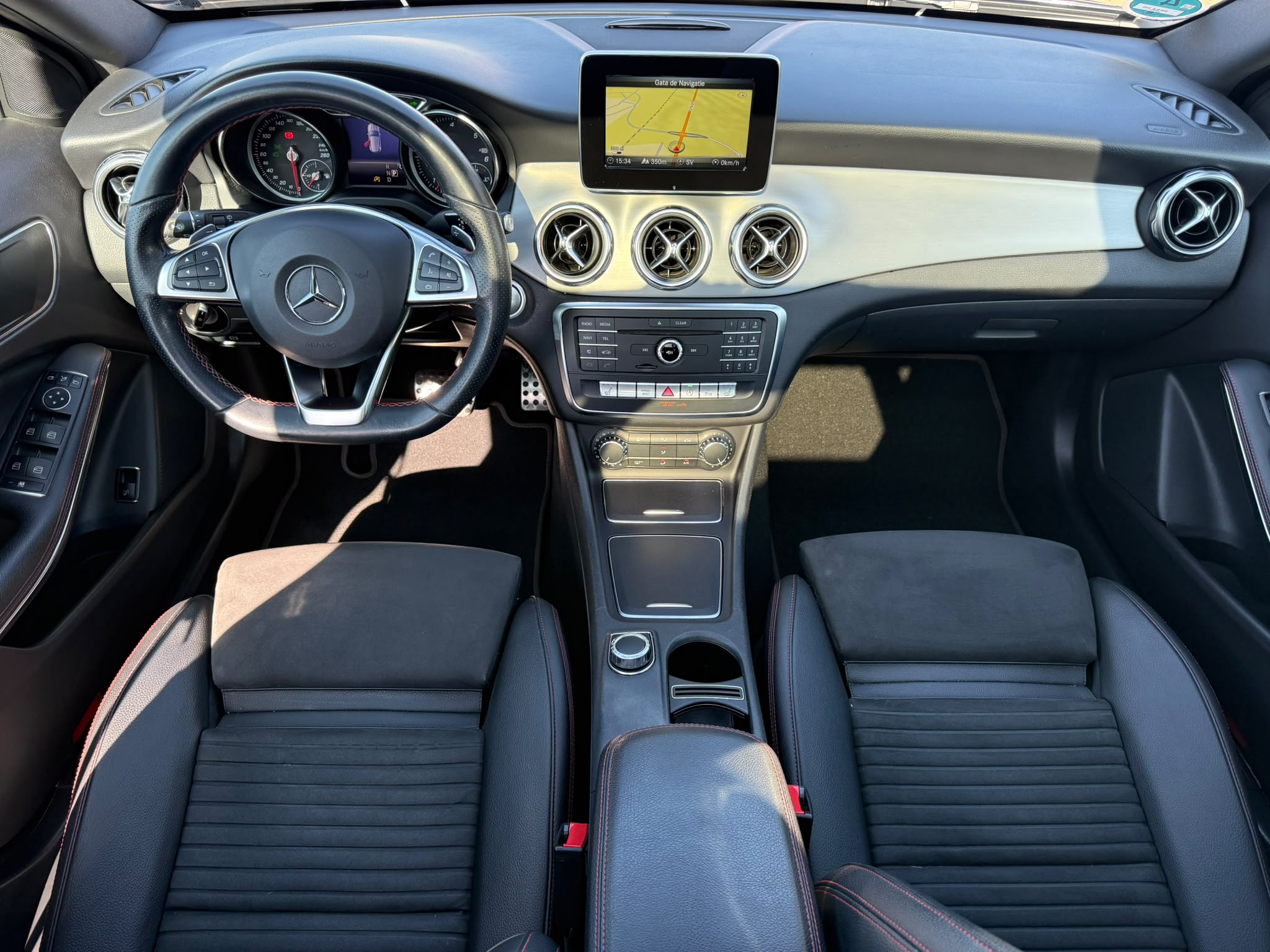 MERCEDES GLA 200D 2019 2.2 D 250KM 2 X AMG